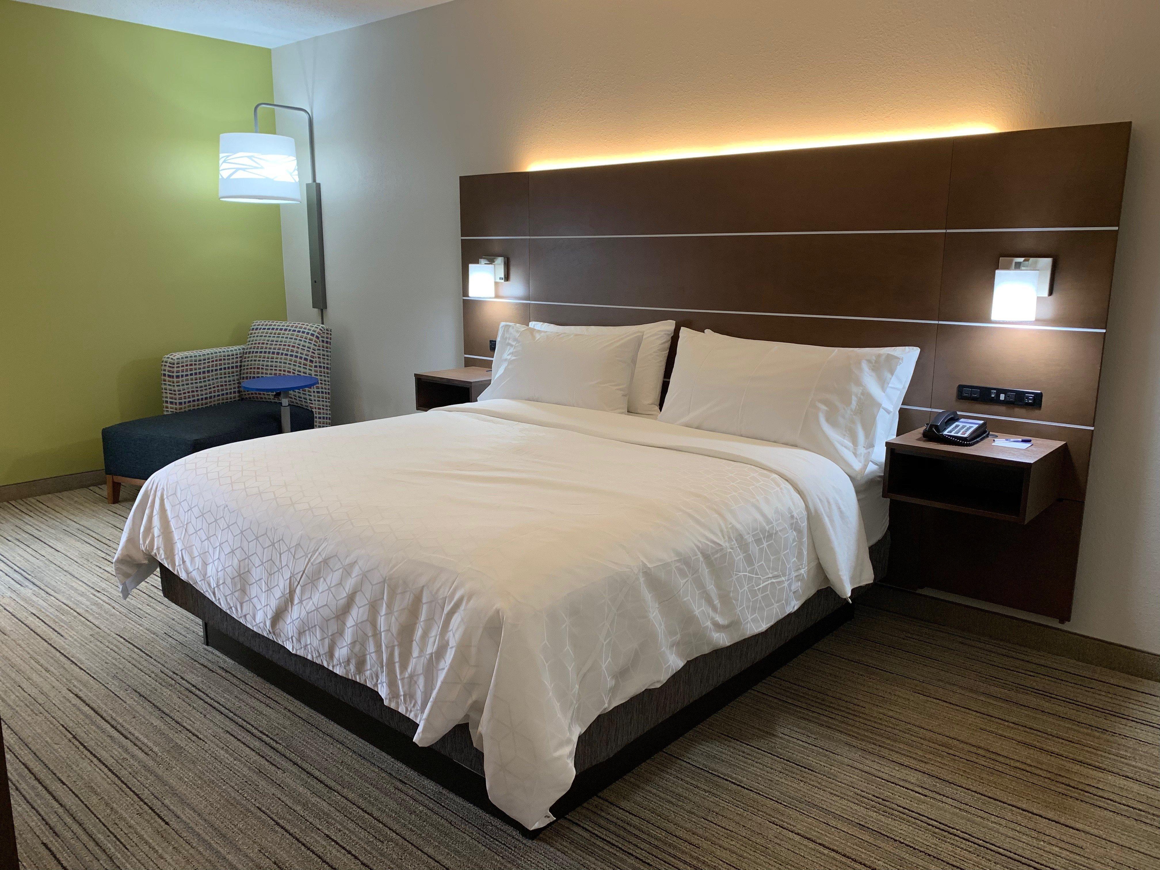 Holiday Inn Express Hillsborough-Durham Area By Ihg Exterior foto