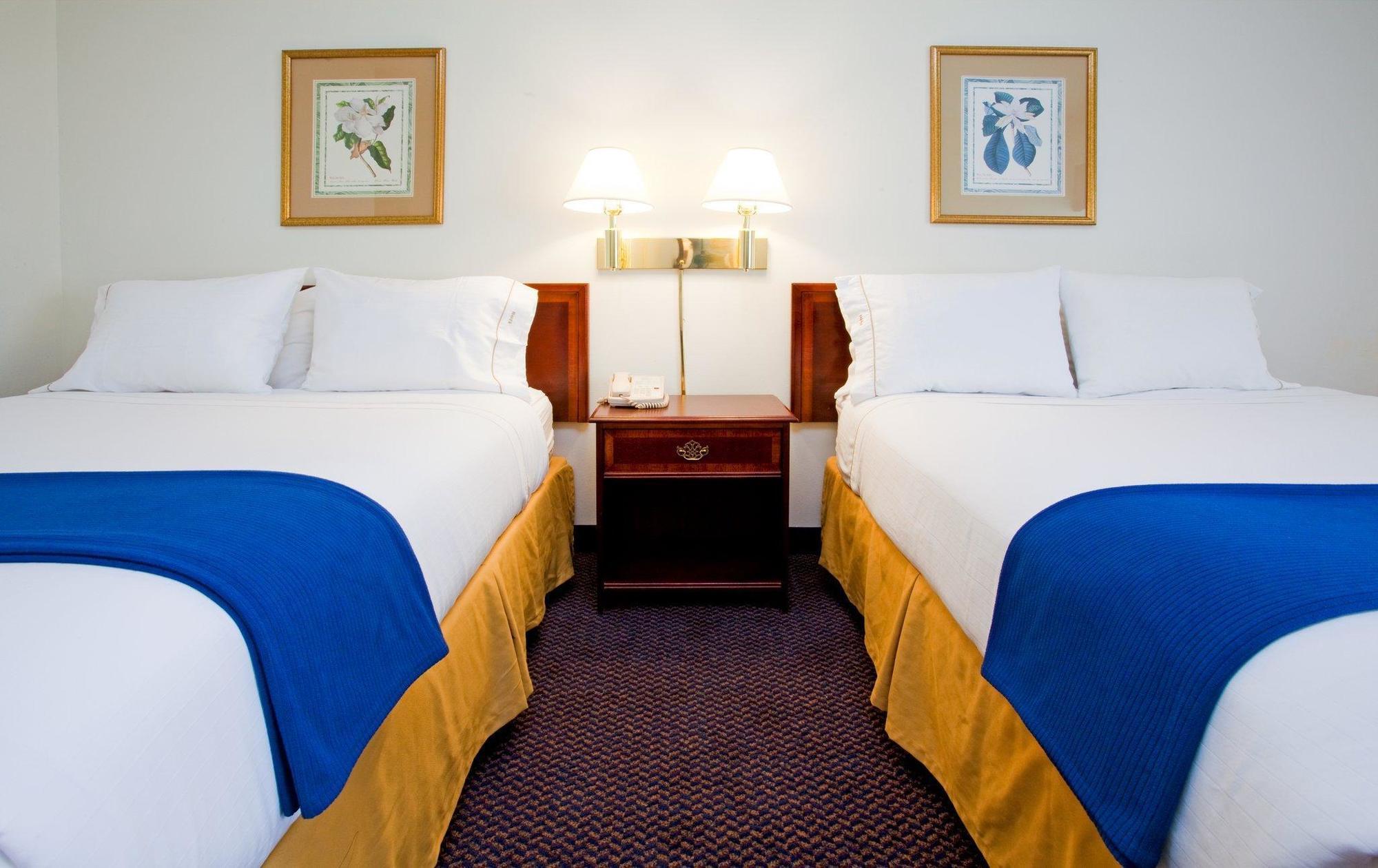 Holiday Inn Express Hillsborough-Durham Area By Ihg Cameră foto
